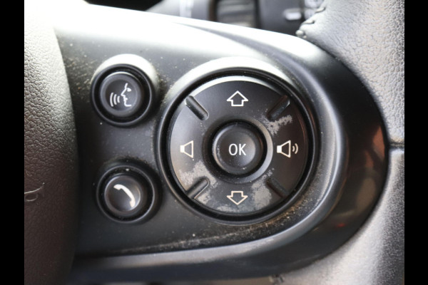 MINI One 1.5 5-DRS Automaat Business Edition Navigatie PDC Cruise Control Airco 17" Lichtmetalen velgen 5-Deurs