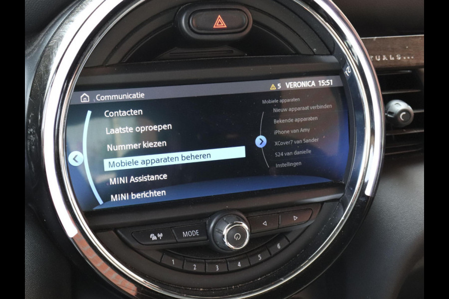 MINI One 1.5 5-DRS Automaat Business Edition Navigatie PDC Cruise Control Airco 17" Lichtmetalen velgen 5-Deurs