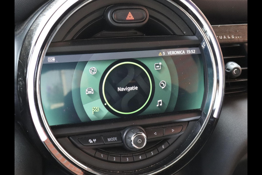 MINI One 1.5 5-DRS Automaat Business Edition Navigatie PDC Cruise Control Airco 17" Lichtmetalen velgen 5-Deurs