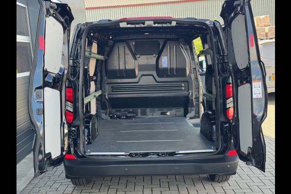 Ford Transit Custom 320 2.0 TDCI L1H1 Trend 136pk | Navi | Expressline | Camera | BLIS | ACC | Winterpack | GARANTIE 2028