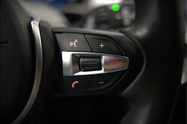 BMW X1 xDrive25e High Executive Edition M Sport | Stoelverwarming | Trekhaak | Parkeersensoren | Navigatie | Ambiance Verlichting | Keyless | Cruise Control | LED | Climate Control | DAB | BTW | SOH 92%
