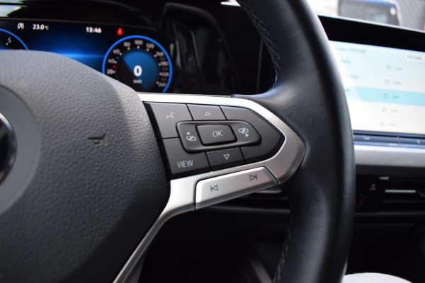 Volkswagen Golf Variant 1.0 TSI Life | Apple CarPlay | LED | Camera | ACC