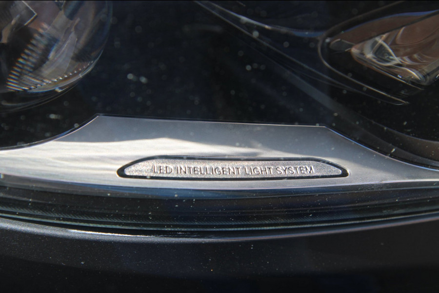Mercedes-Benz Vito 116 CDI Lang / 163PK Automaat / DC / Camera / Trekhaak