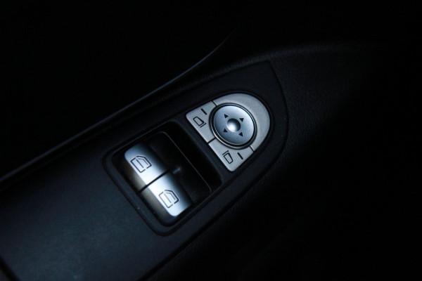 Mercedes-Benz Vito 116 CDI Lang / 163PK Automaat / DC / Camera / Trekhaak