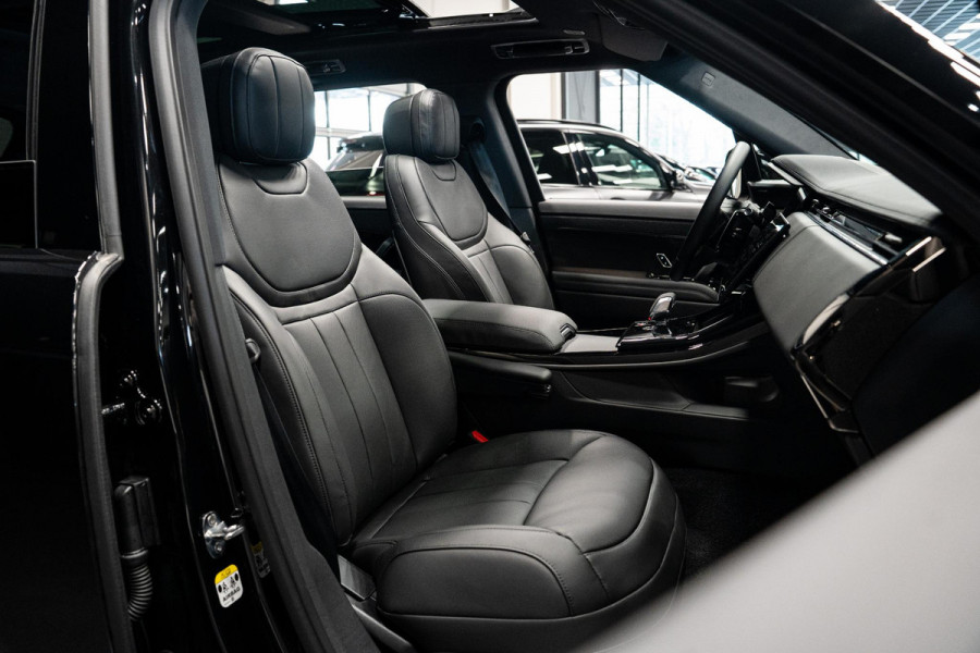 Land Rover Range Rover Sport 3.0 P460e Dynamic SE PHEV *Meridian / Stoelventilatie / Panorama / Black Exterior Pack / Keyless / 5 JAAR GARANTIE*