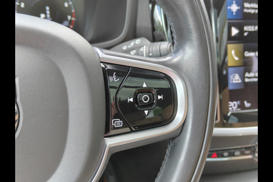 Volvo V60 Cross Country B5 265PK AWD Pro | Trekhaak | Adapt. Cruise | Stoelventilatie | Panodak |