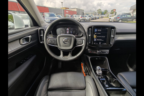Volvo XC40 T4 213PK Recharge Inscription Expression | BLIS | Trekhaak | Adapt. Cruise | Camera Achter