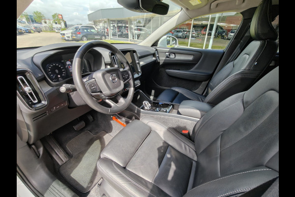 Volvo XC40 T4 213PK Recharge Inscription Expression | BLIS | Trekhaak | Adapt. Cruise | Camera Achter