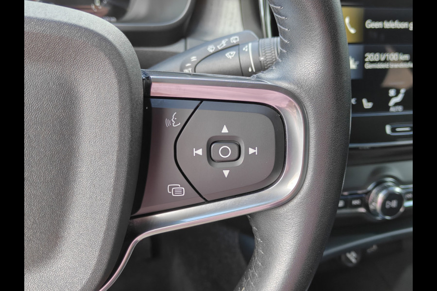 Volvo XC40 T4 213PK Recharge Inscription Expression | BLIS | Trekhaak | Adapt. Cruise | Camera Achter