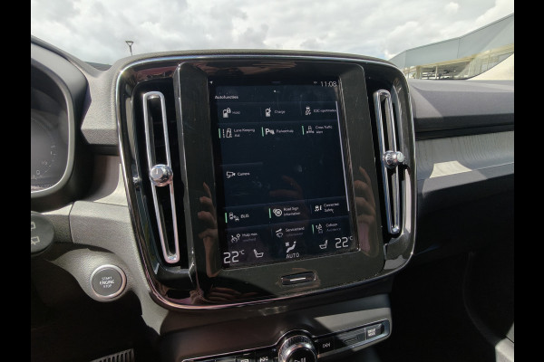 Volvo XC40 T4 213PK Recharge Inscription Expression | BLIS | Trekhaak | Adapt. Cruise | Camera Achter