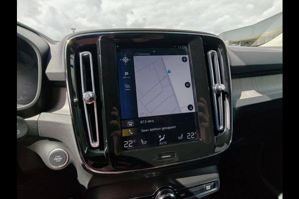 Volvo XC40 T4 213PK Recharge Inscription Expression | BLIS | Trekhaak | Adapt. Cruise | Camera Achter