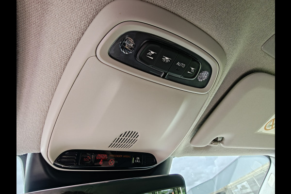 Volvo XC40 T4 213PK Recharge Inscription Expression | BLIS | Trekhaak | Adapt. Cruise | Camera Achter