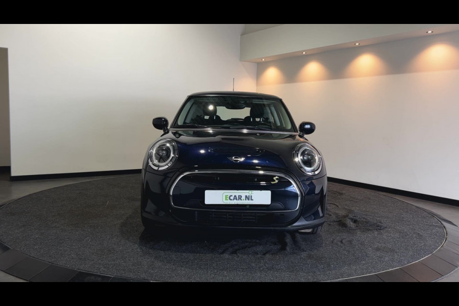 MINI Electric MINI Electric Collection 33 kWh | Head-up Display | Achteruitrijcamera | Digitaal dashboard | Soh (batterijcheck) Waarde 93,1 %