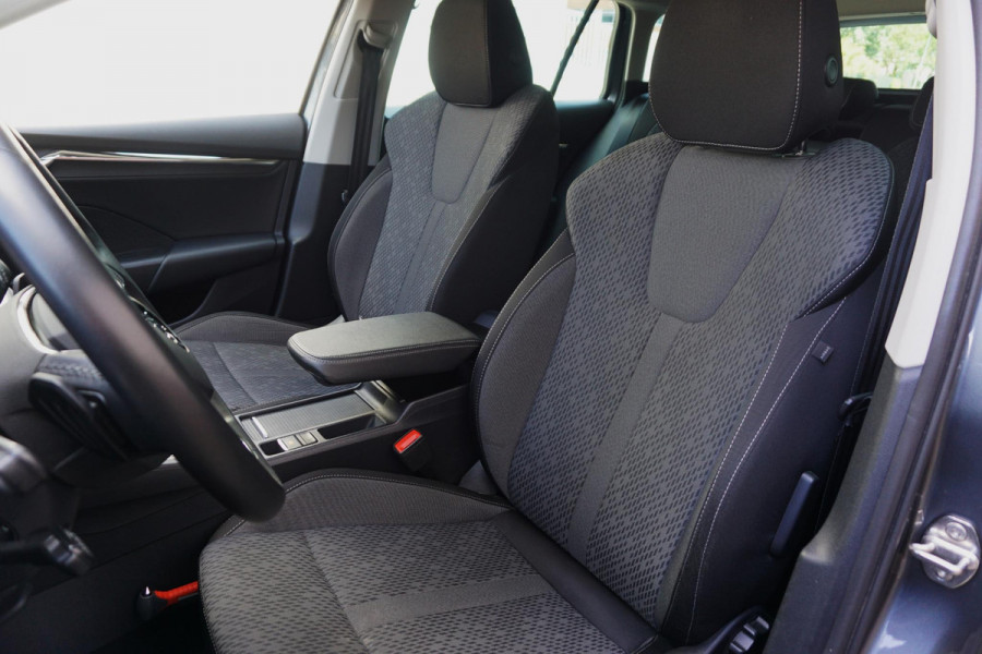 Škoda Octavia Combi 1.0 e-TSI Business Edition Plus/Trekhaak/Camera/ Travel Pakket.