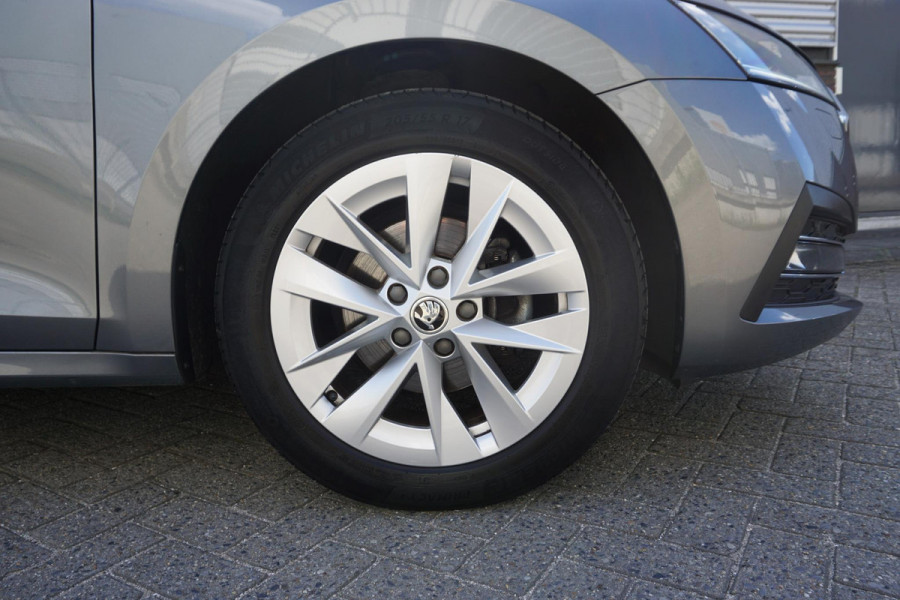 Škoda Octavia Combi 1.0 e-TSI Business Edition Plus/Trekhaak/Camera/ Travel Pakket.