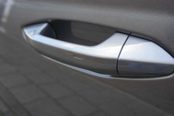 Škoda Octavia Combi 1.0 e-TSI Business Edition Plus/Trekhaak/Camera/ Travel Pakket.