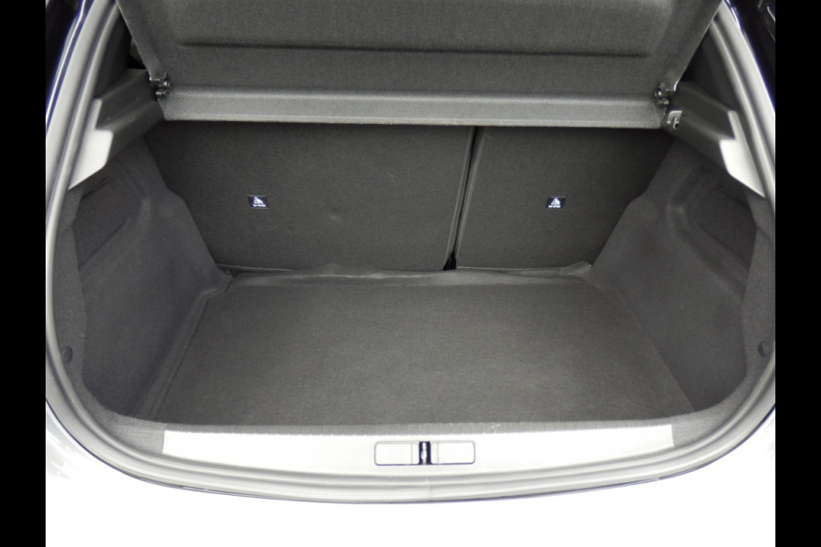 Peugeot 208 Hybrid e-DCS6 | GT-Line | 5 drs | Apple Carpl. Andr. Auto