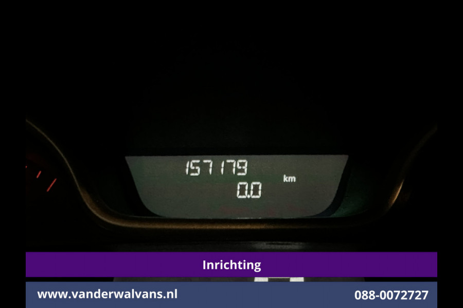 Renault Trafic 1.6 dCi L1H1 Inrichting Euro6 Airco | Navigatie | LED | Trekhaak | Cruisecontrol Parkeersensoren, Bijrijdersbank