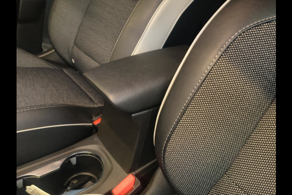 Renault Captur 1.3 mild hybrid 140 EDC techno AUTOMAAT uit 2025 Rijklaar + Fabrieksgarantie tot 12/2028 Henk Jongen Auto's in Helmond,  al 50 jaar service zoals 't hoort!