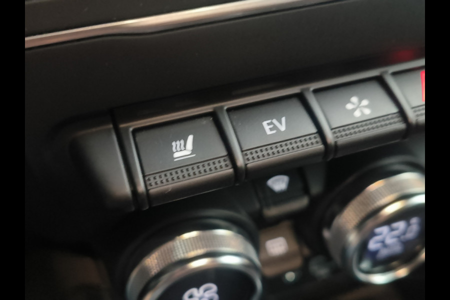 Renault Captur 1.6 E-Tech Plug-in Hybrid 160 Intens Rijklaar + 12 maanden Bovag-garantie Henk Jongen Auto's in Helmond,  al 50 jaar service zoals 't hoort!