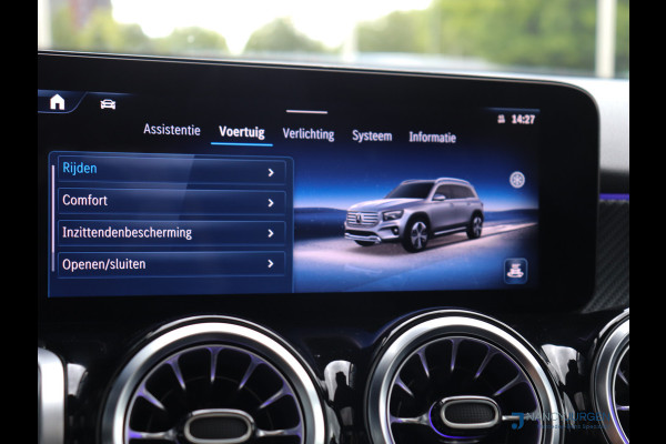 Mercedes-Benz Glb 200 AMG | 7 P. | Adapt. Cruise Control | El. Pano | MBUX | Memory Pakket | Winter Pakket | Ambiente | Elektr. Klep | Spiegel Pakket | Inparkeer Pakket | Fabrieksgarantie tot 24-01-2029!