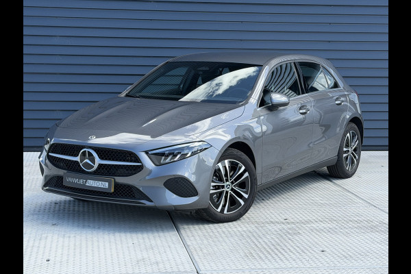 Mercedes-Benz A-Klasse 250 e Star Edition / Camera / Navigatie