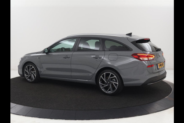 Hyundai i30 1.5 T-GDi MHEV N Line | Stoelverwarming | Leder/Alcantara | Adaptive cruise | Memory | Carplay | Camera | Navigatie | Keyless | Full LED | 18'' | Side Assist | Parkeerhulp