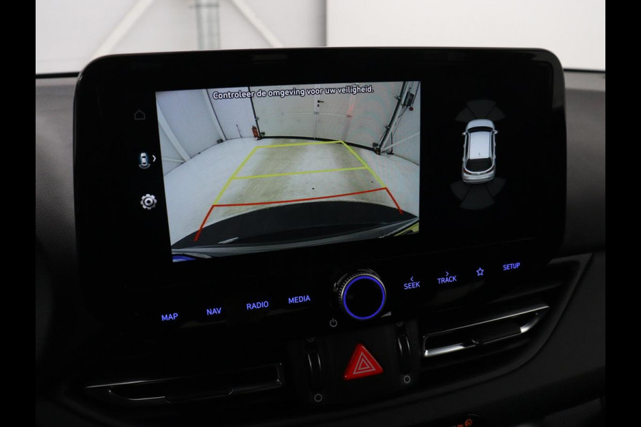 Hyundai i30 1.5 T-GDi MHEV N Line | Stoelverwarming | Leder/Alcantara | Adaptive cruise | Memory | Carplay | Camera | Navigatie | Keyless | Full LED | 18'' | Side Assist | Parkeerhulp