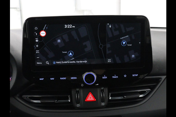 Hyundai i30 1.5 T-GDi MHEV N Line | Stoelverwarming | Leder/Alcantara | Adaptive cruise | Memory | Carplay | Camera | Navigatie | Keyless | Full LED | 18'' | Side Assist | Parkeerhulp