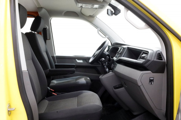 Volkswagen Transporter T6.1 2.0 TDI 110pk L2H1 D.C. Open Laadbak Airco/Carplay 03-2023