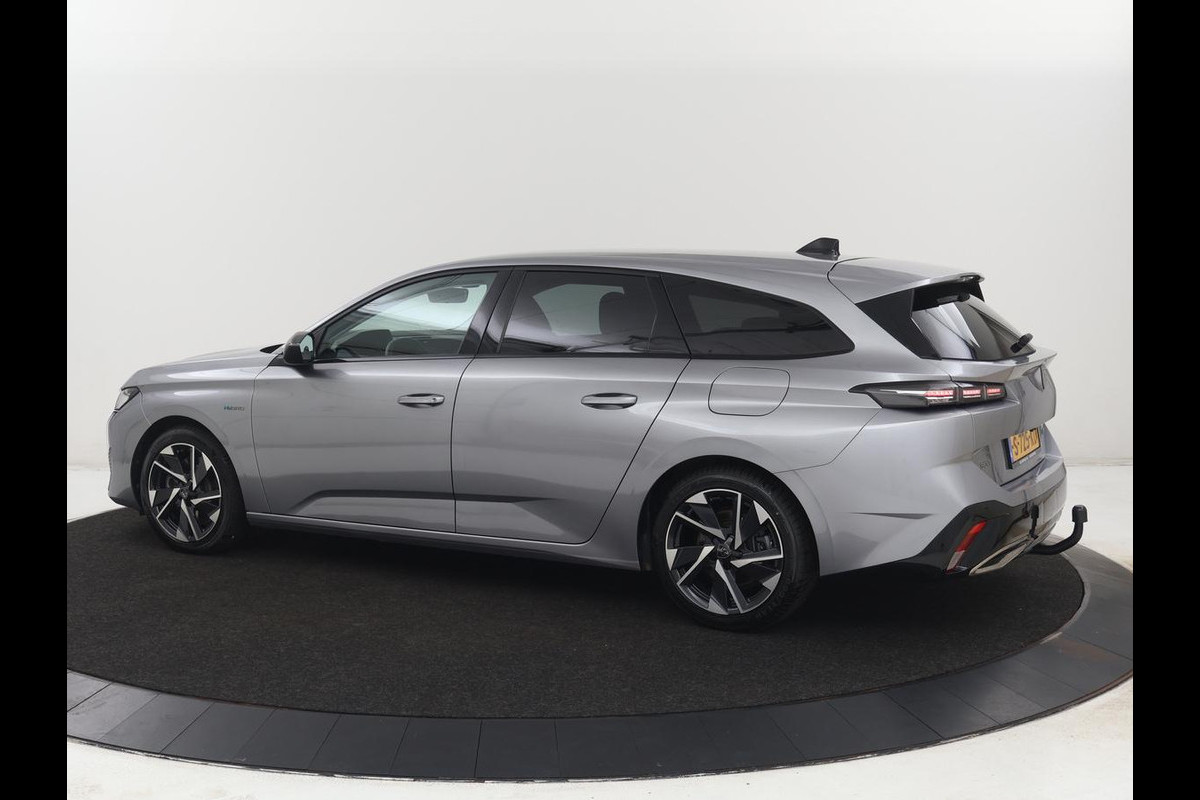 Peugeot 308 1.6 HYbrid 180 Allure Pack Business | Trekhaak | Camera | Carplay | Half leder | Adaptive cruise | Keyless | Parkeerhulp | Full LED | PHEV | Plug In