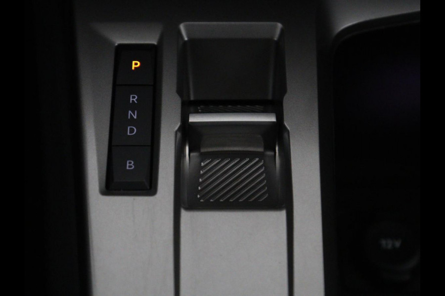 Peugeot 308 1.6 HYbrid 180 Allure Pack Business | Trekhaak | Camera | Carplay | Half leder | Adaptive cruise | Keyless | Parkeerhulp | Full LED | PHEV | Plug In