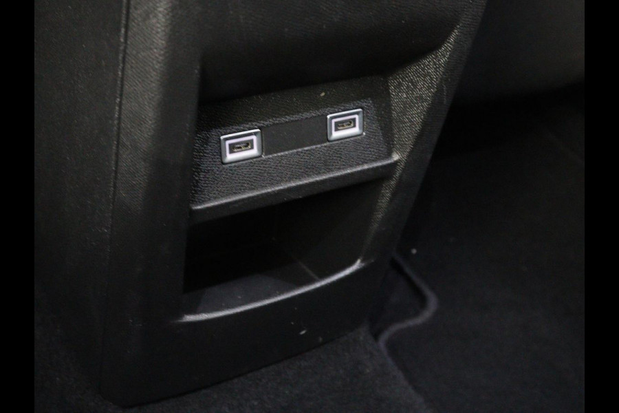 Peugeot 308 1.6 HYbrid 180 Allure Pack Business | Trekhaak | Camera | Carplay | Half leder | Adaptive cruise | Keyless | Parkeerhulp | Full LED | PHEV | Plug In