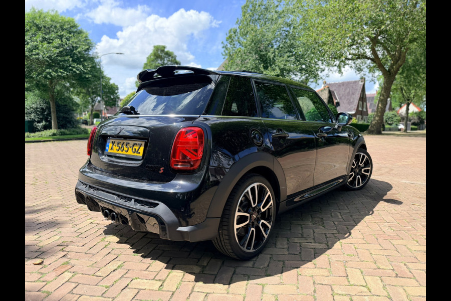 MINI Cooper S John Cooper Works | PANO | Carplay | BlackEd.