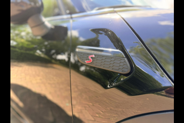 MINI Cooper S John Cooper Works | PANO | Carplay | BlackEd.