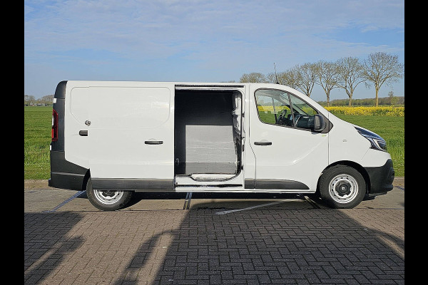 Renault Trafic 2.0 dCi 120pk T30 L2H1 Comfort airco, navi, pdc, trekhaak, stoelverw.