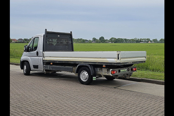 Peugeot Boxer 2.0 BlueHDI L3 Open-Laadbak 4.20m XL Trekhaak Airco Euro6! L3 Open-Laadbak XL Trekhaak Airco Navi Euro6!
