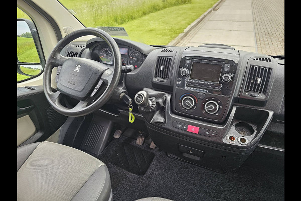 Peugeot Boxer 2.0 BlueHDI L3 Open-Laadbak 4.20m XL Trekhaak Airco Euro6! L3 Open-Laadbak XL Trekhaak Airco Navi Euro6!
