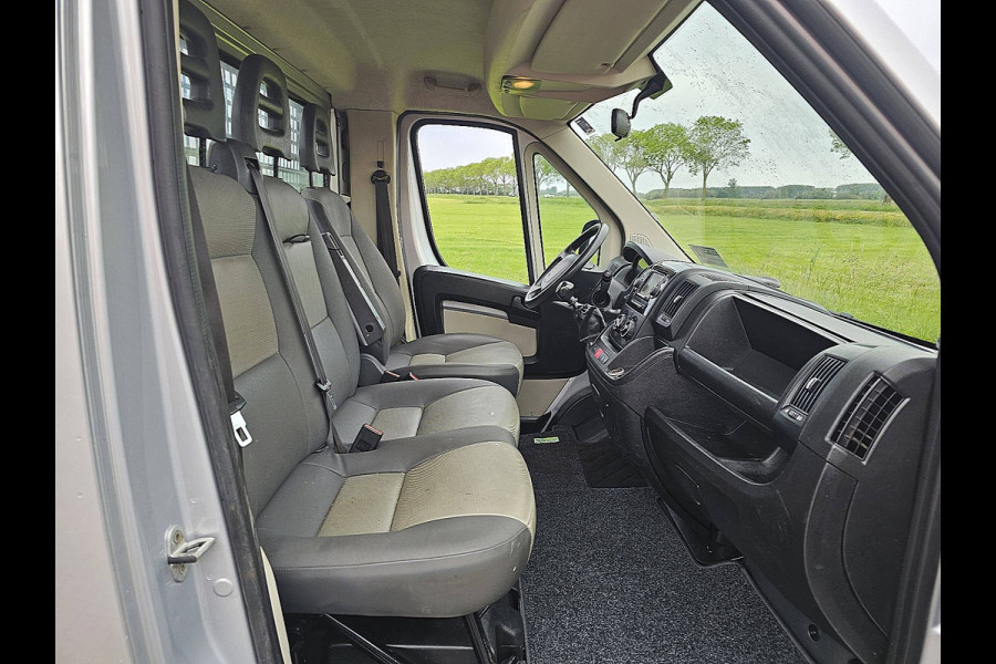 Peugeot Boxer 2.0 BlueHDI L3 Open-Laadbak 4.20m XL Trekhaak Airco Euro6! L3 Open-Laadbak XL Trekhaak Airco Navi Euro6!