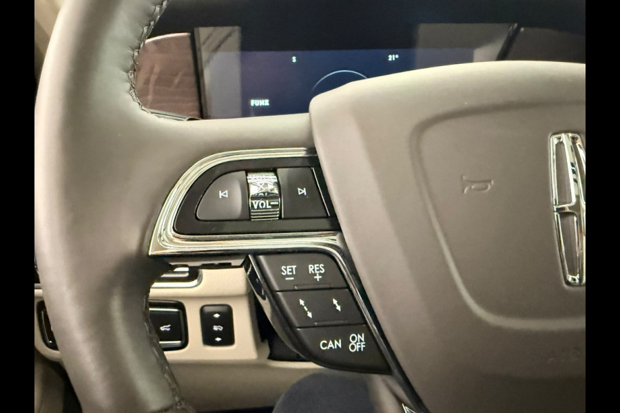 Lincoln Navigator 3.5L V6 Lang Preferred Grijs kenteken