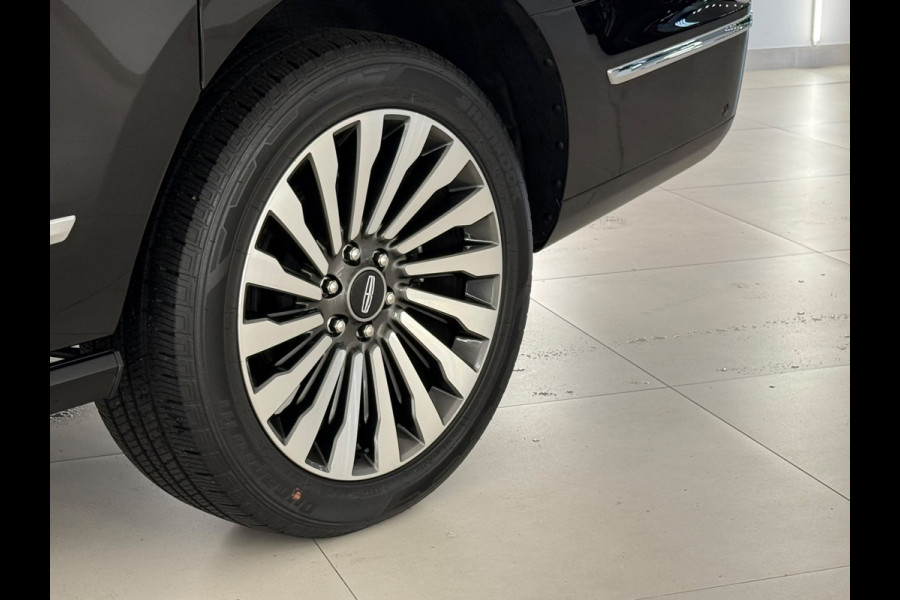 Lincoln Navigator 3.5L V6 Lang Preferred Grijs kenteken