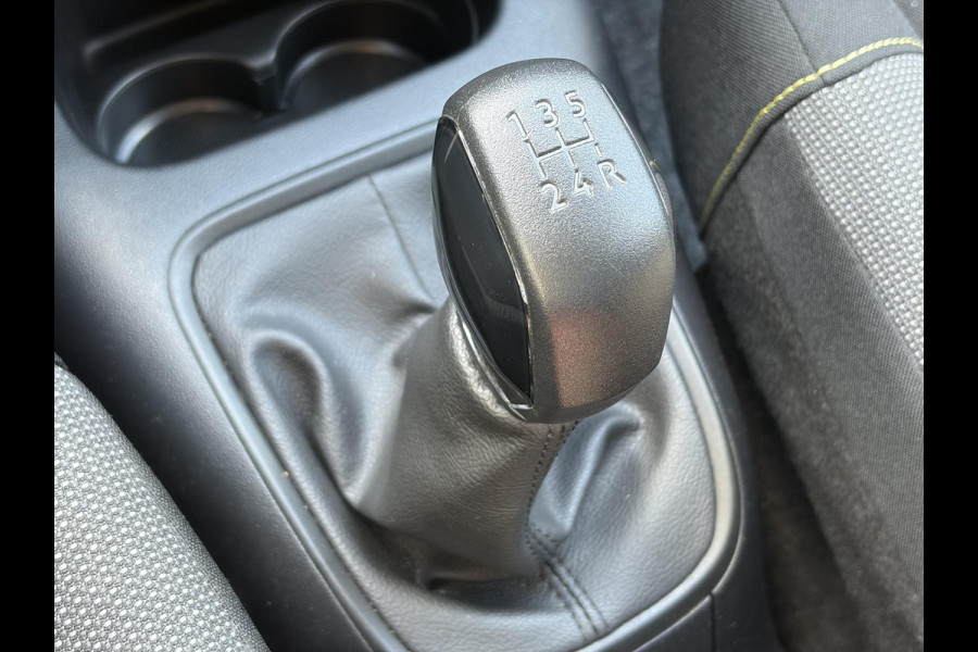 Citroën C3 1.2 PureTech S&S Feel Apple Carplay/Android,Trekhaak,Pdc,Navi,Clima,Cruise,Dealer Onderhouden,Rijstrooksensor,Apk tot 06-2027