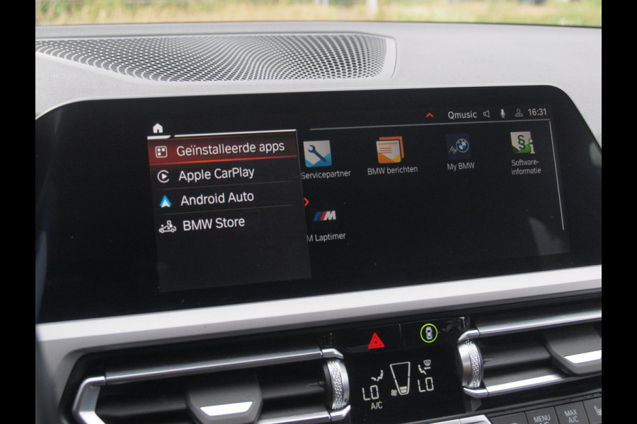 BMW 3-serie 320i Business Edition Plus | Camera | Apple Carplay | Leer | Cruise Control | Dealeronderhouden |