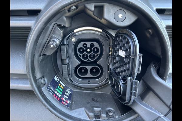 Mercedes-Benz eSprinter 320 L2 Select 81kWh / Snel laden 115kw / Open laadbak / Trekhaak / Distronic / MBUX / Smartphone-intergratie / Camera