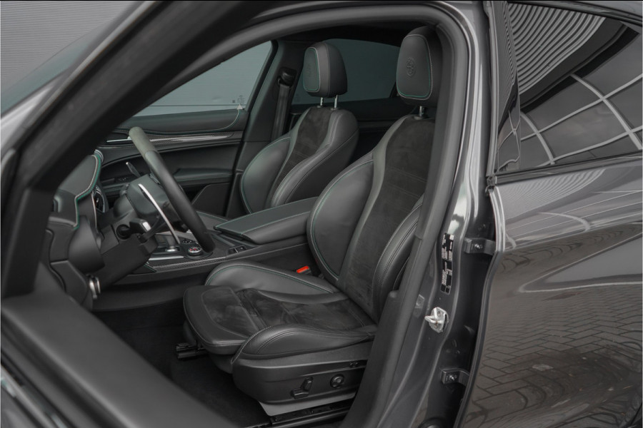 Alfa Romeo Stelvio 2.9 V6 AWD Quadrifoglio Pano H&K Carbon ACC Squadra NL Auto