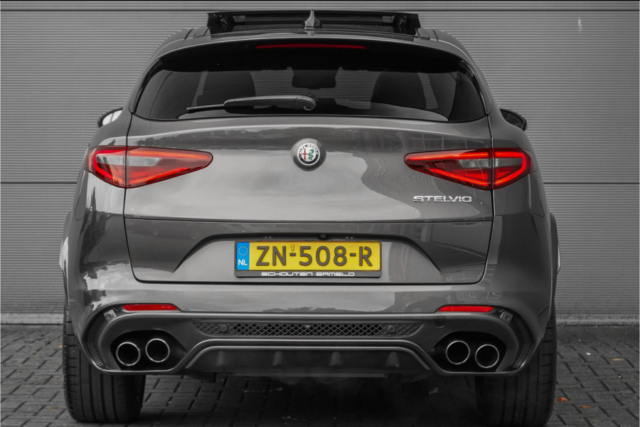 Alfa Romeo Stelvio 2.9 V6 AWD Quadrifoglio Pano H&K Carbon ACC Squadra NL Auto