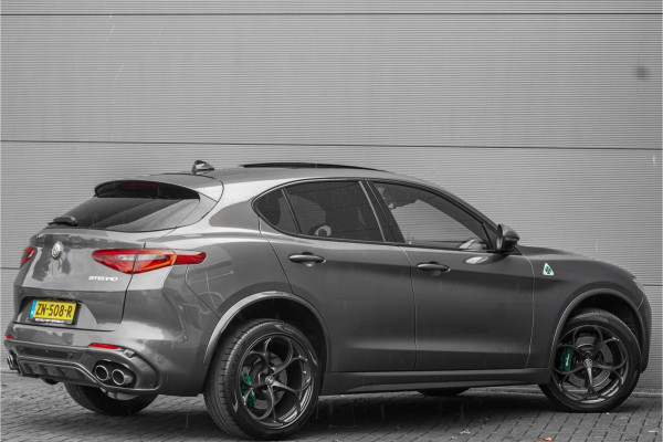 Alfa Romeo Stelvio 2.9 V6 AWD Quadrifoglio Pano H&K Carbon ACC Squadra NL Auto