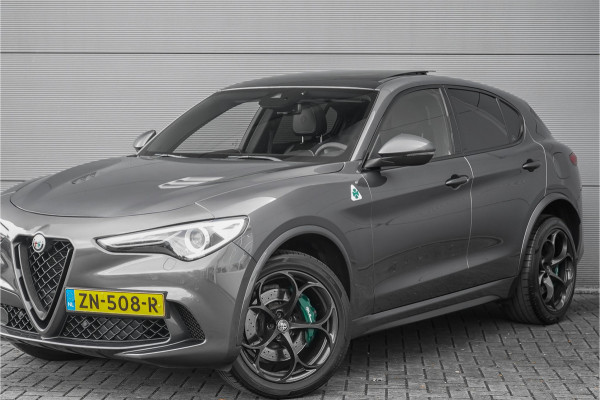 Alfa Romeo Stelvio 2.9 V6 AWD Quadrifoglio Pano H&K Carbon ACC Squadra NL Auto
