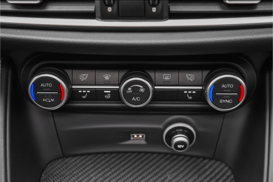 Alfa Romeo Stelvio 2.9 V6 AWD Quadrifoglio Pano H&K Carbon ACC Squadra NL Auto