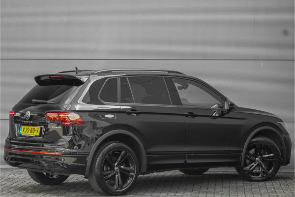 Volkswagen Tiguan 1.4 TSI eHybrid R-Line HUD ACC Black Pack Elek Trekhaak IQ Light